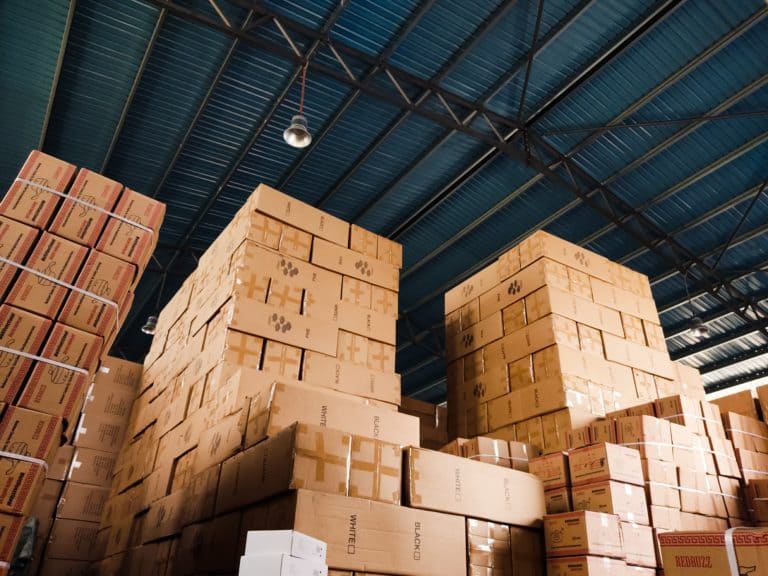 What Does A Warehouse Manager Manage 2 Warehouse Management Inventory 768x576 1